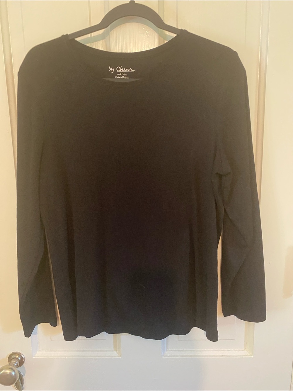 Chico's Black Long Sleeve Crew Tee